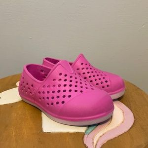 Barely worn TOMs summer shoes